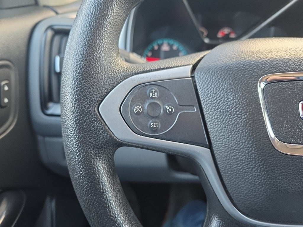 2022 GMC Canyon Elevation Standard