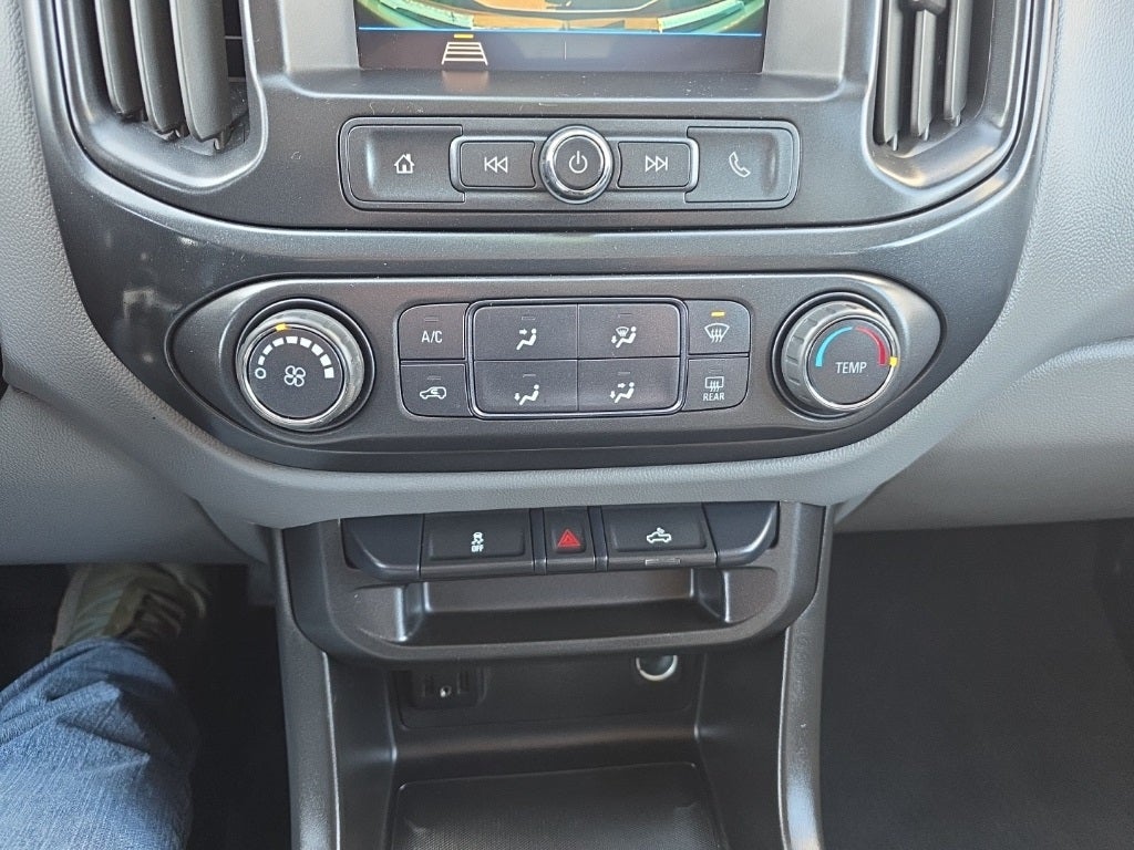 2022 GMC Canyon Elevation Standard