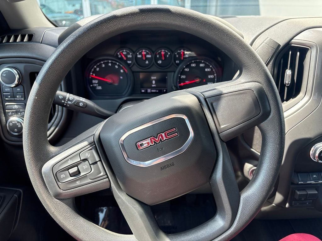 2025 GMC Sierra 1500 Pro