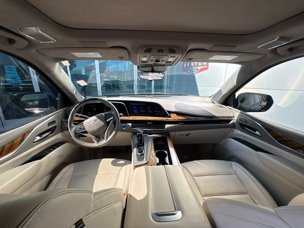 2022 Cadillac Escalade Sport Platinum