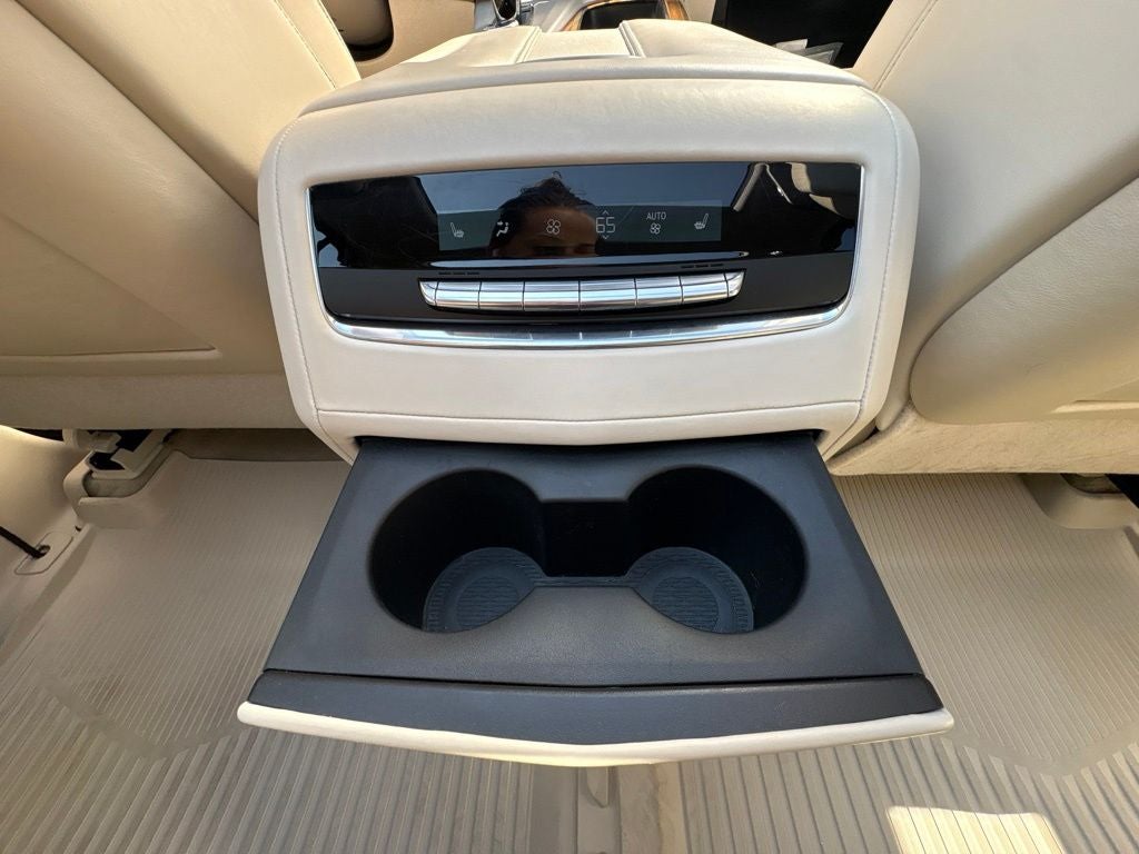 2022 Cadillac Escalade Sport Platinum