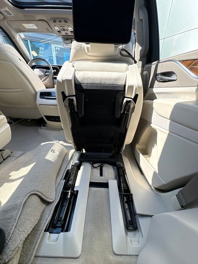 2022 Cadillac Escalade Sport Platinum