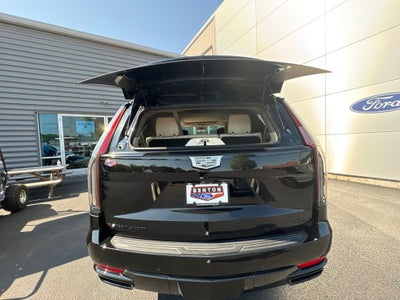 2022 Cadillac Escalade Sport Platinum