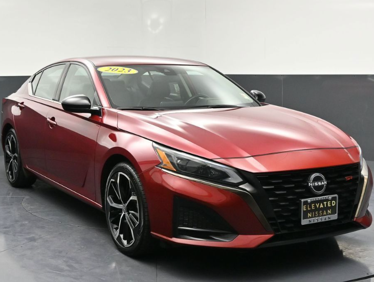 2023 Nissan Altima 2.5 SR
