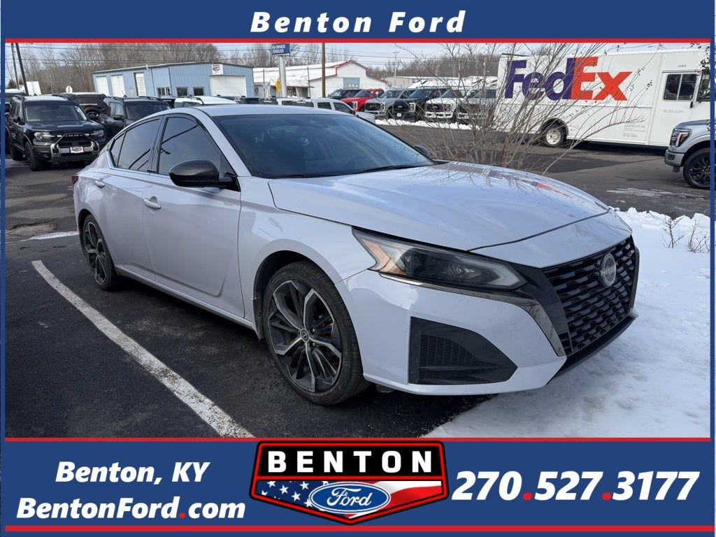 2023 Nissan Altima 2.5 SR