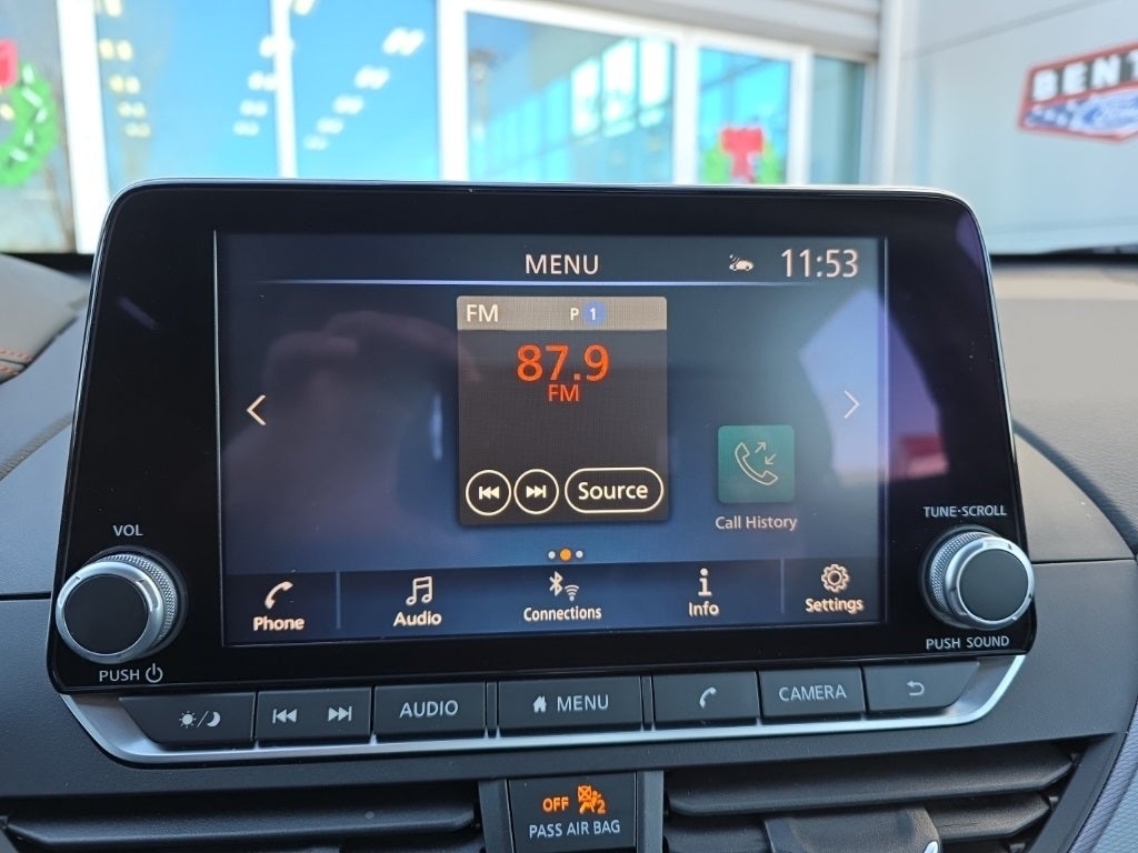 2025 Nissan Altima 2.5 SR