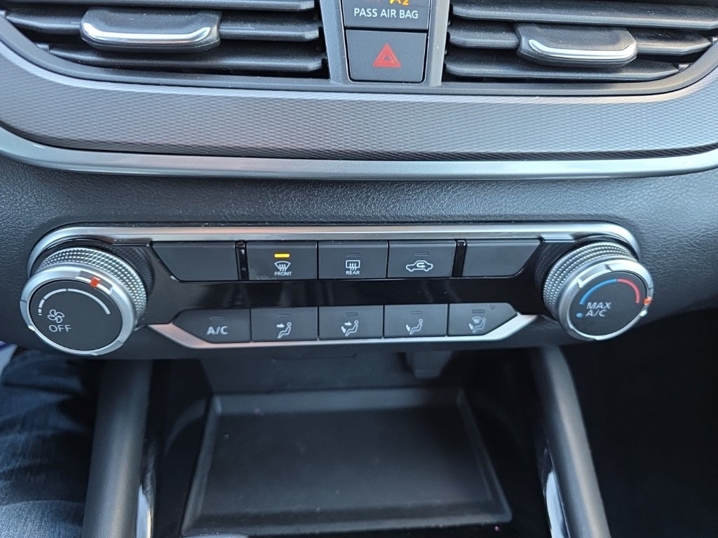 2025 Nissan Altima 2.5 SR