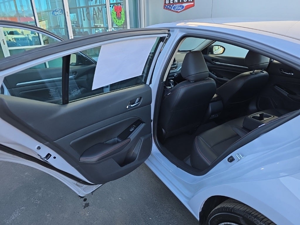 2025 Nissan Altima 2.5 SR