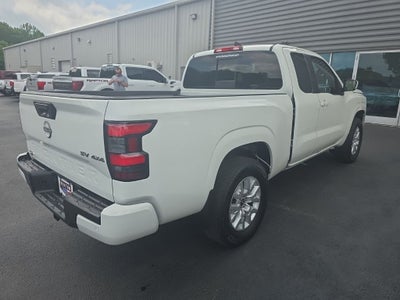 2024 Nissan Frontier SV