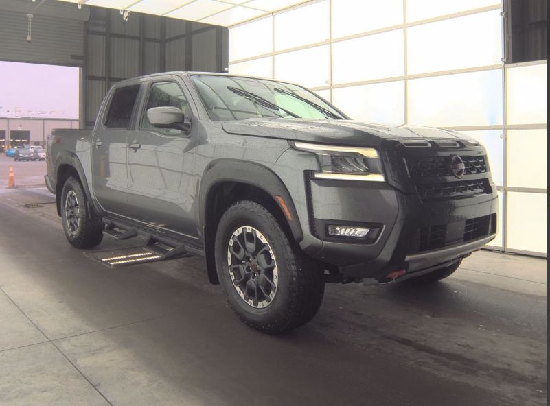 2025 Nissan Frontier PRO-4X