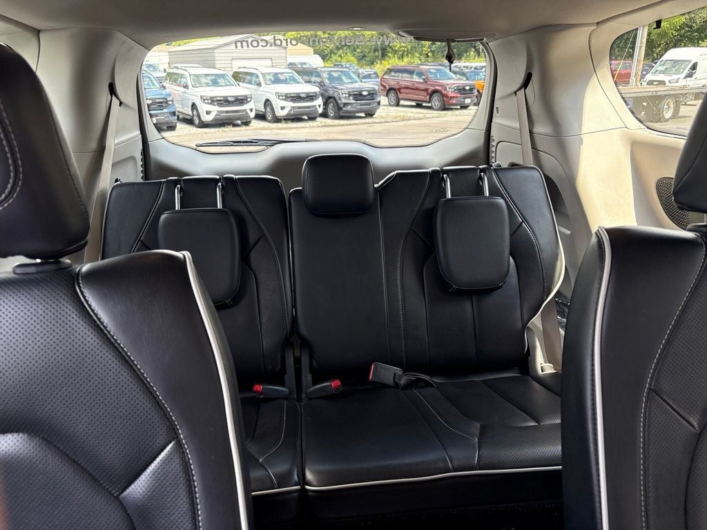 2023 Chrysler Pacifica Limited