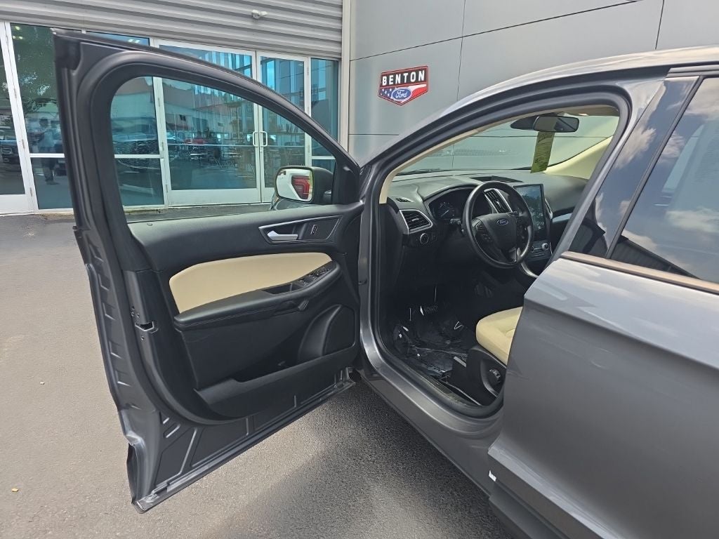 2024 Ford Edge SE