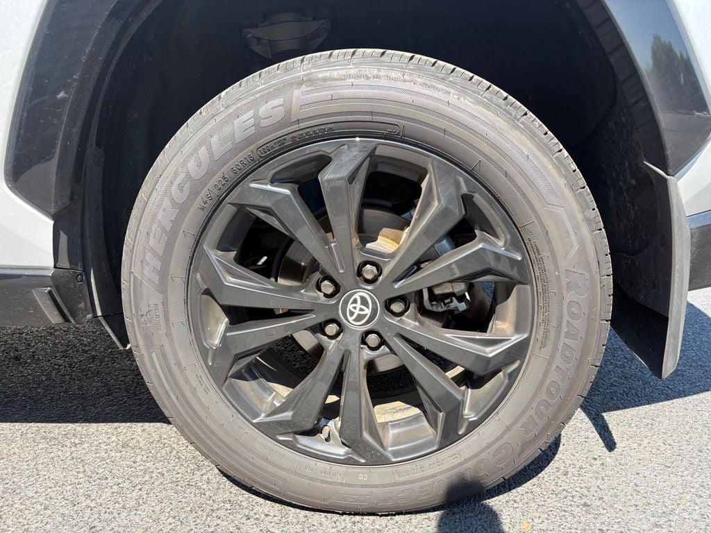 2023 Toyota RAV4 Hybrid XSE