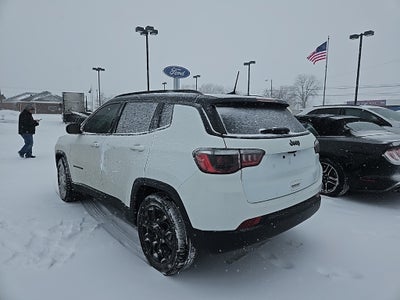2022 Jeep Compass Altitude