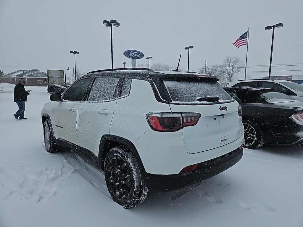 2022 Jeep Compass Altitude
