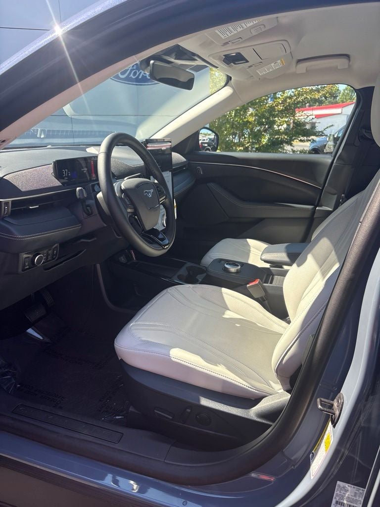 2024 Ford Mustang Mach-E Select