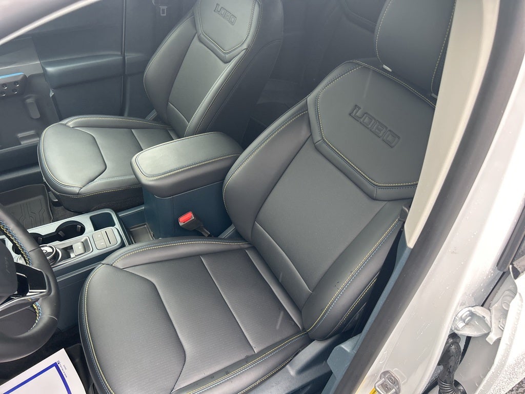 2025 Ford Maverick Lobo High