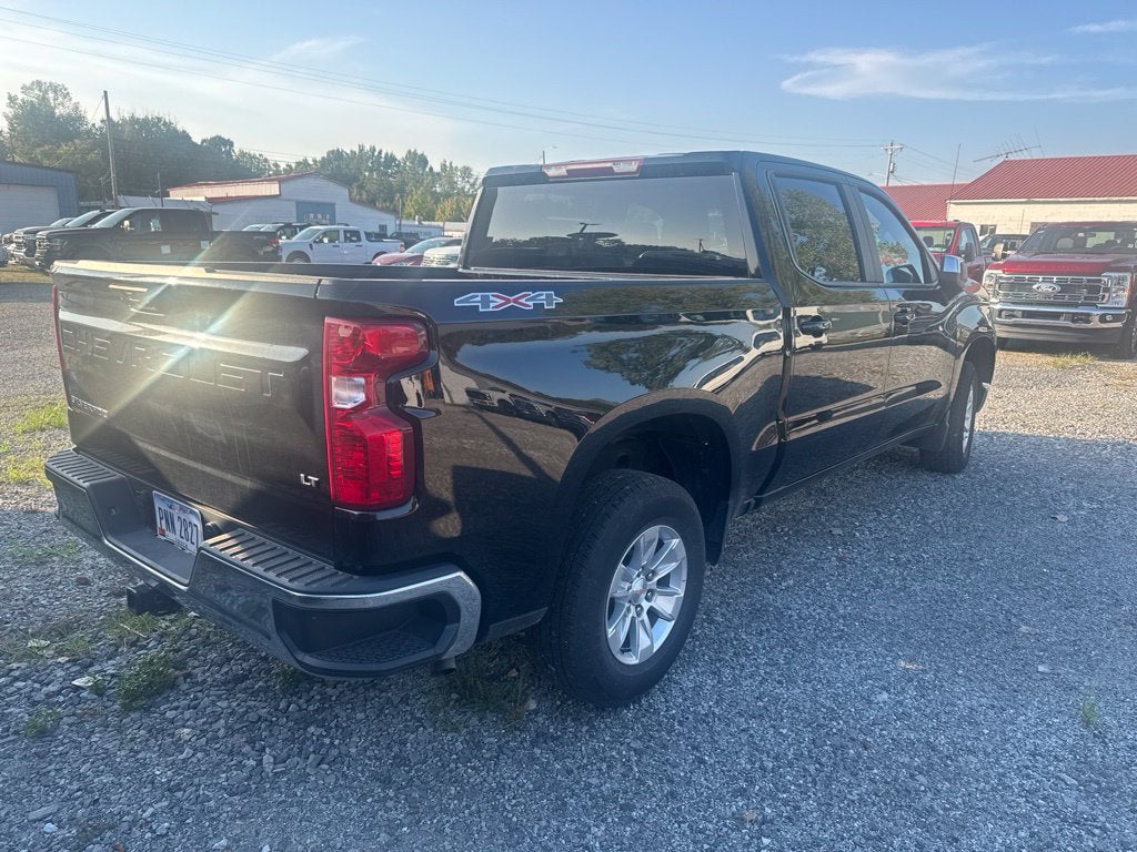 2025 Chevrolet Silverado 1500 LT LT1