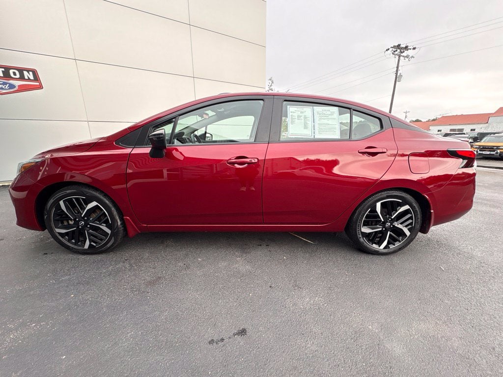 2024 Nissan Versa 1.6 SR