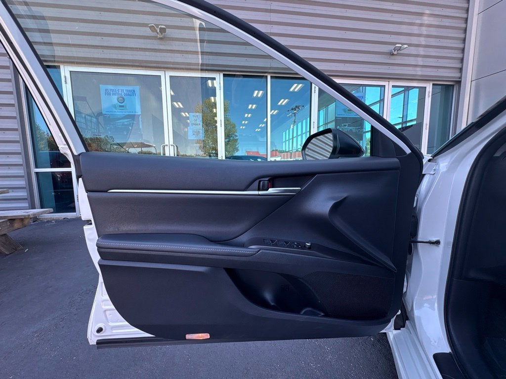 2023 Toyota Camry XSE V6