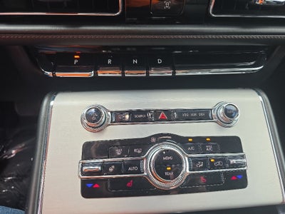 2023 Lincoln Aviator Standard