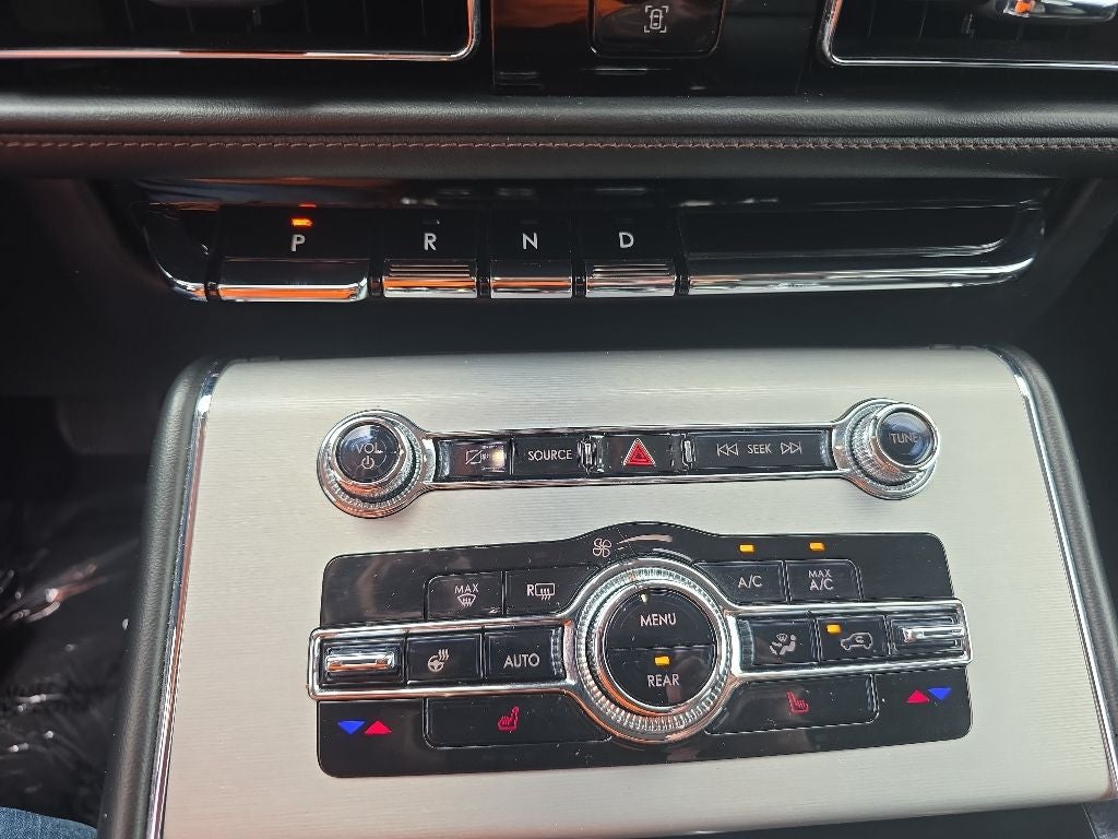 2023 Lincoln Aviator Standard