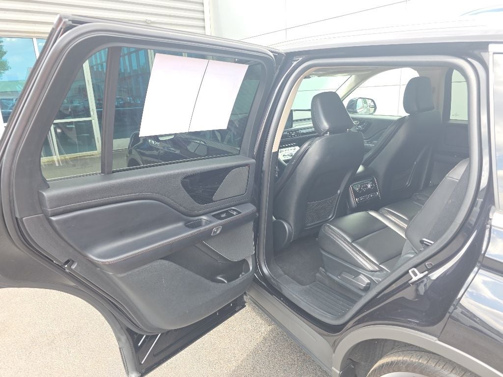 2023 Lincoln Aviator Standard