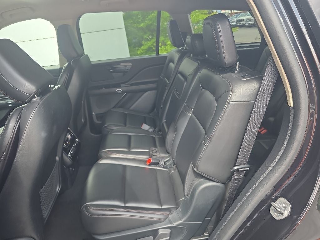 2023 Lincoln Aviator Standard