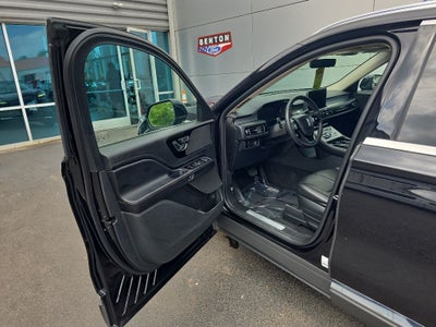 2023 Lincoln Aviator Standard
