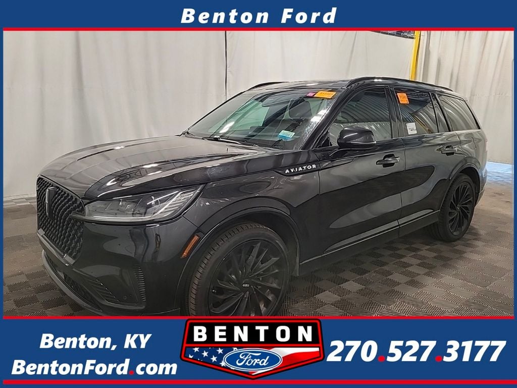 2025 Lincoln Aviator Reserve AWD's photo