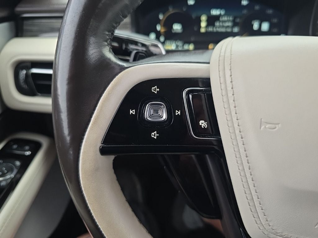 2021 Lincoln Aviator Black Label