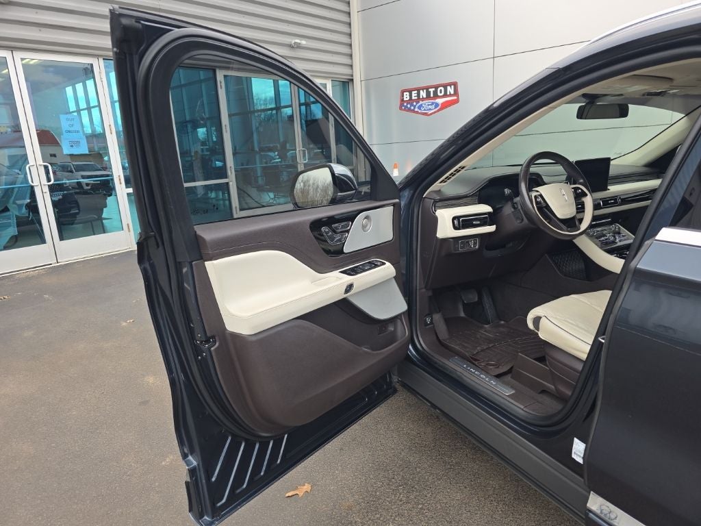 2021 Lincoln Aviator Black Label