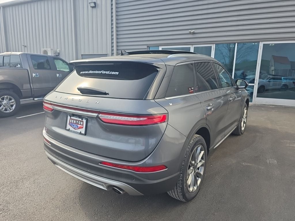 2022 Lincoln Corsair Standard