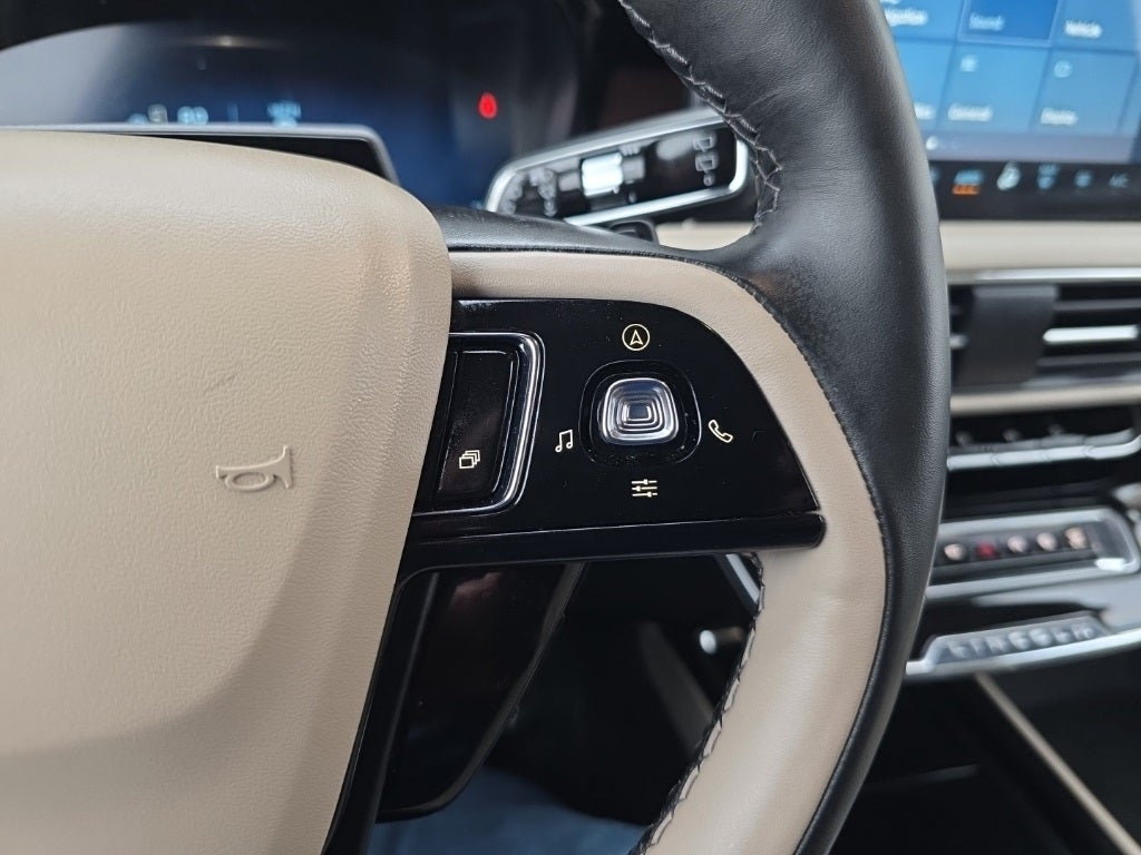 2025 Lincoln Corsair Reserve