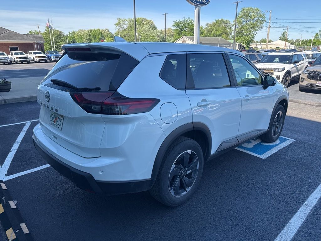 2025 Nissan Rogue SV