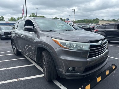 2016 Toyota Highlander XLE V6