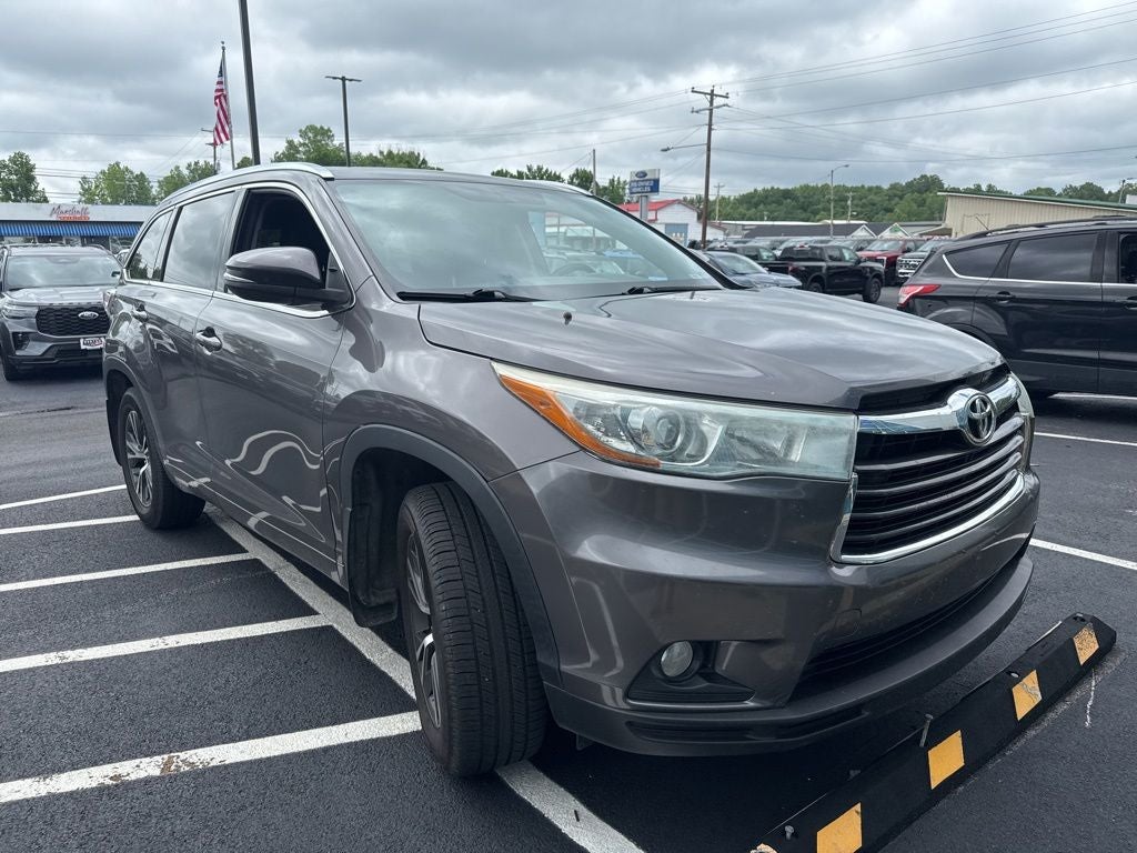 2016 Toyota Highlander XLE V6