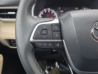 2024 Toyota Highlander XLE