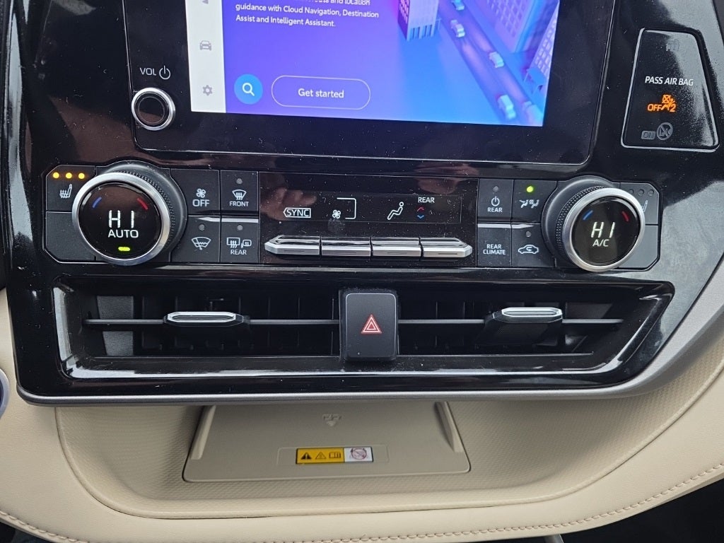 2024 Toyota Highlander XLE