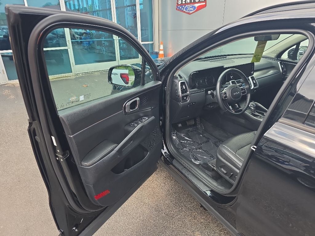 2023 Kia Sorento S