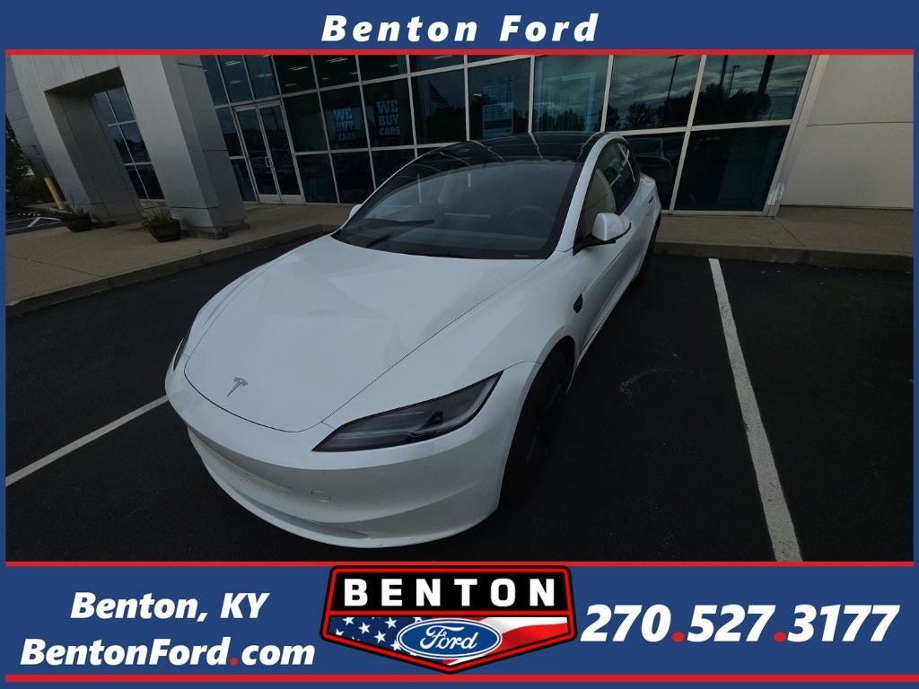 2024 Tesla Model 3's photo