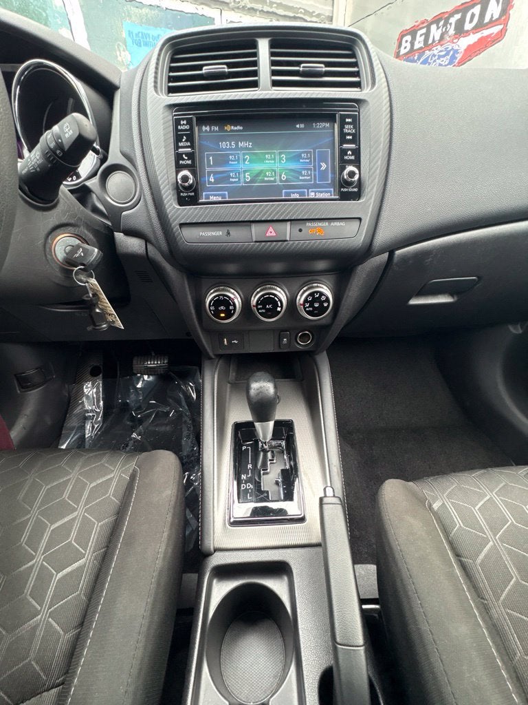 2025 Mitsubishi Outlander Sport 2.0 SE