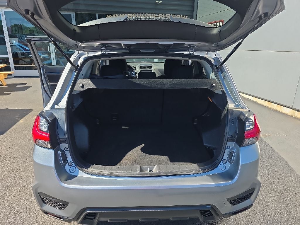 2023 Mitsubishi Outlander Sport 2.0 ES