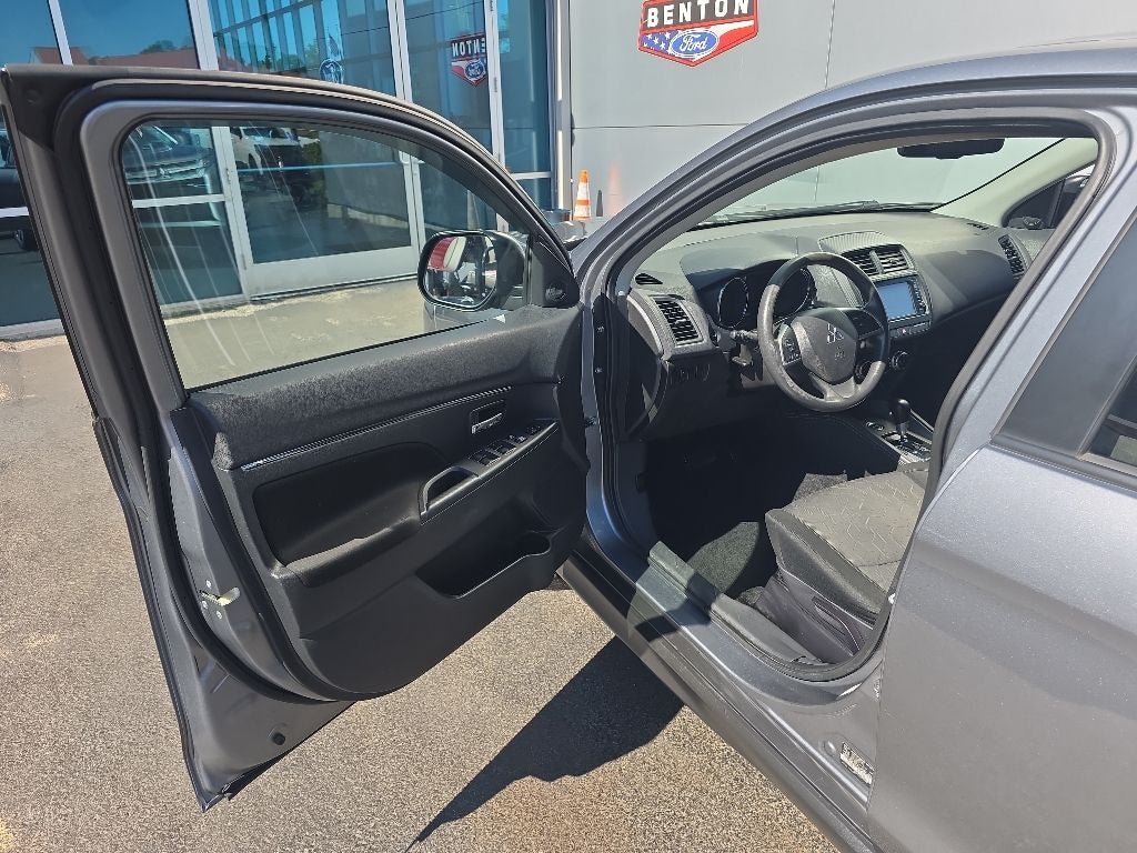 2023 Mitsubishi Outlander Sport 2.0 ES