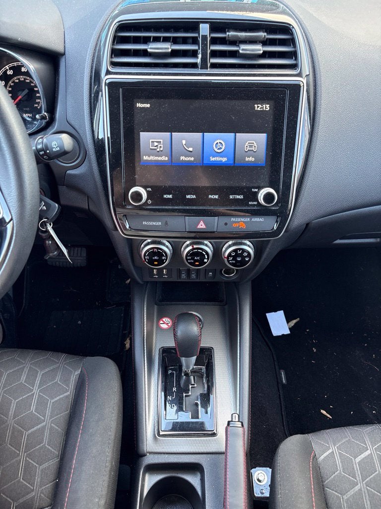 2026 Mitsubishi Outlander Sport 2.0 LE