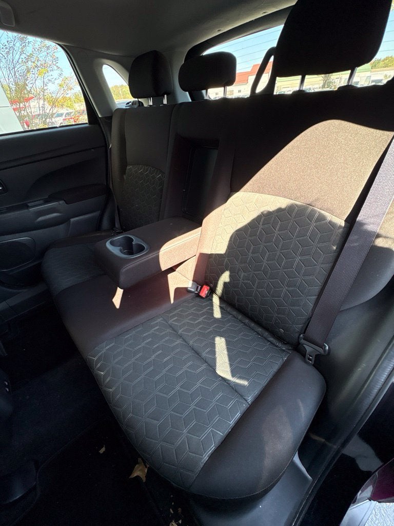 2026 Mitsubishi Outlander Sport 2.0 LE