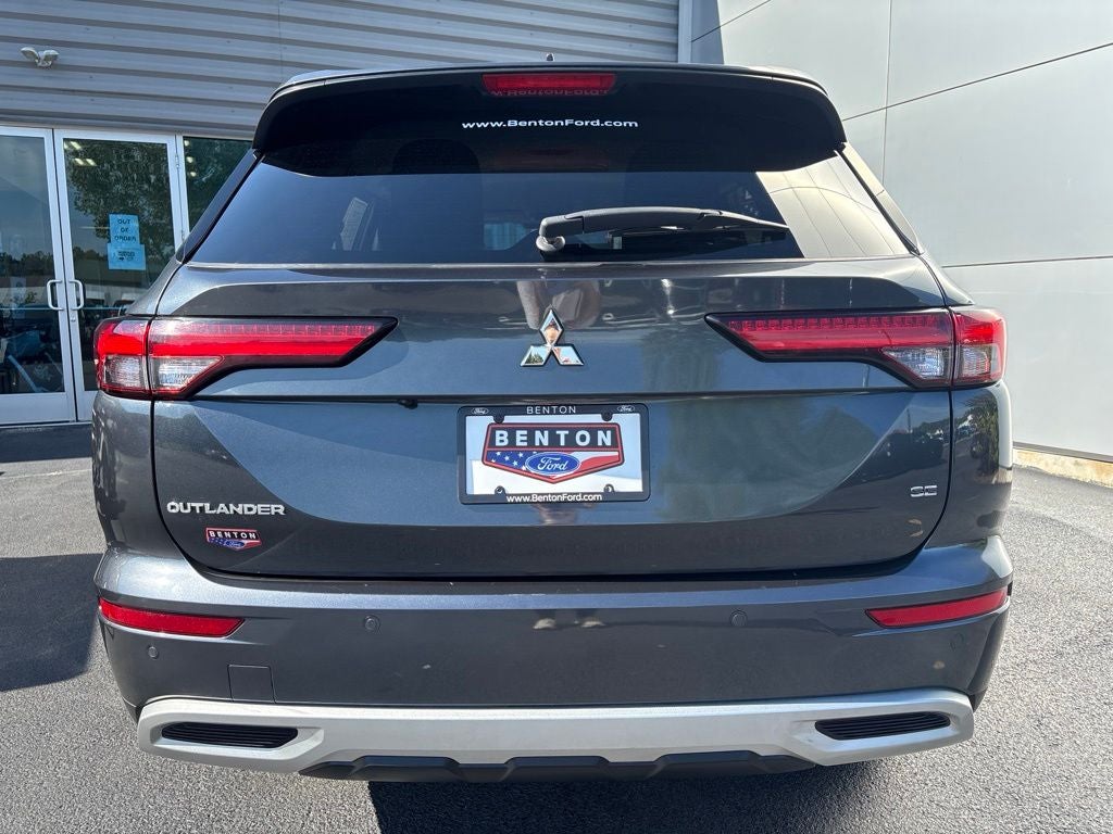 2024 Mitsubishi Outlander SE