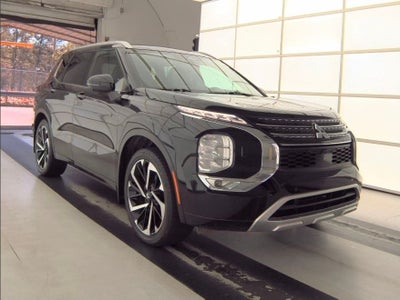 2023 Mitsubishi Outlander SEL Black Edition