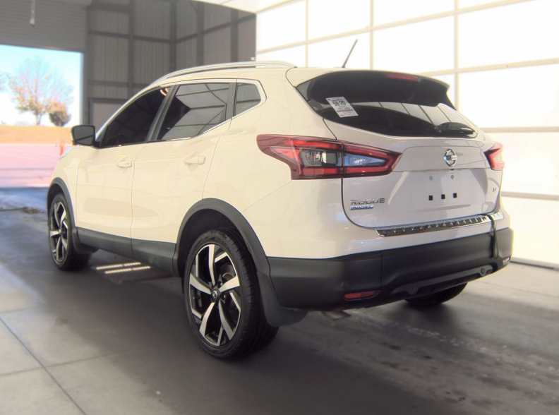 2020 Nissan Rogue Sport SL