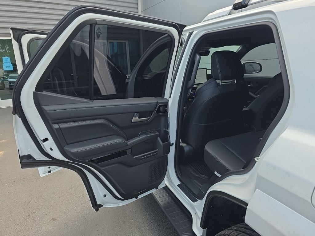 2025 Toyota 4Runner i-FORCE MAX Hybrid Limited